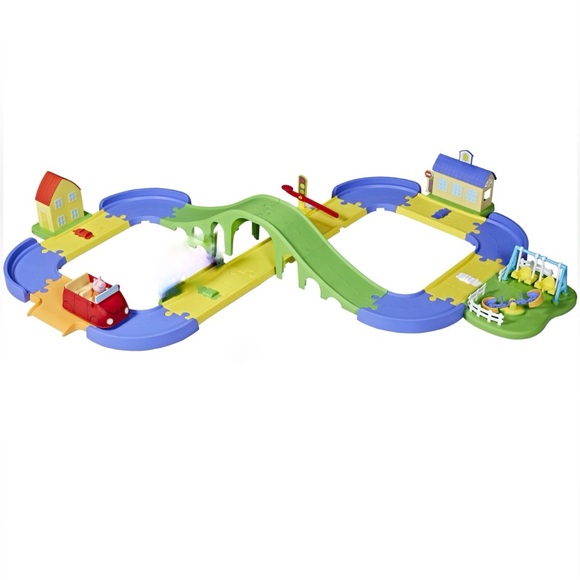 Peppa Pig All Around Peppa’s Town Playset Car Track Sounds/ Peppa Pig Family Car - Picture 1 of 17